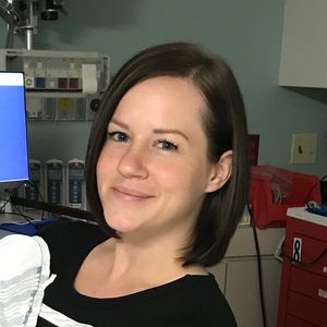 Meet your Posher, Casey